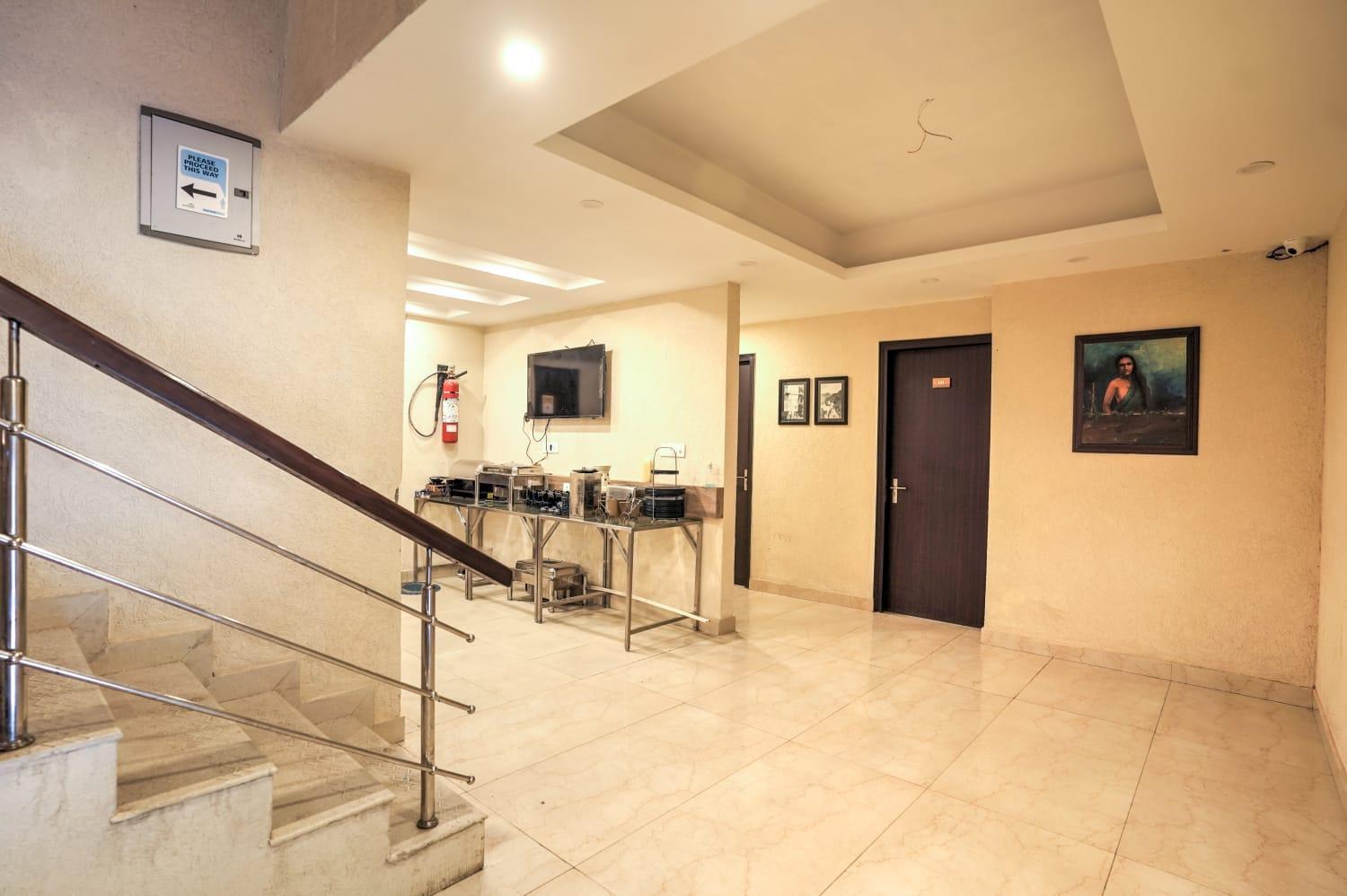 The Bunkk Inn Hotel & Restaurant Mussoorie Esterno foto